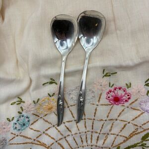 1847 Rogers Bros Spoons 6" Silver Magic Rose Vintage Floral Engraved